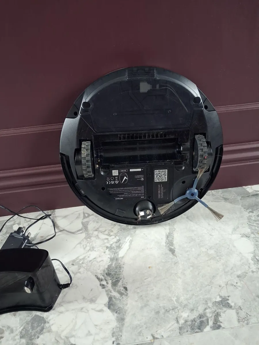 Eufy Robot vacuum - Image 2