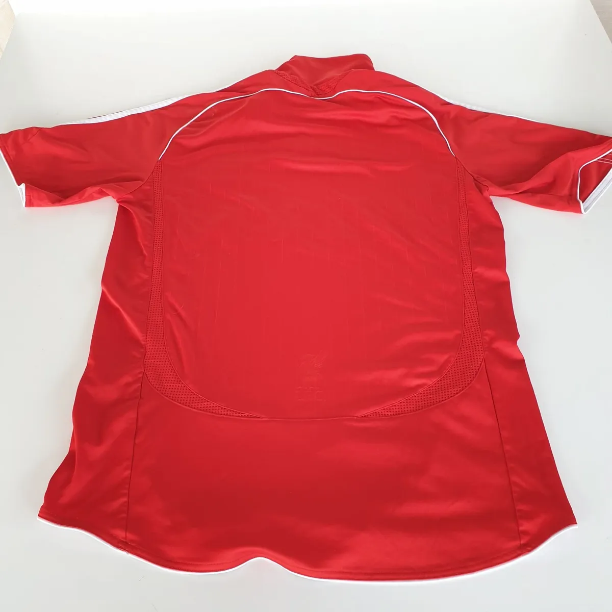 Liverpool 2006-08 home shirt football Adidas small - Image 4