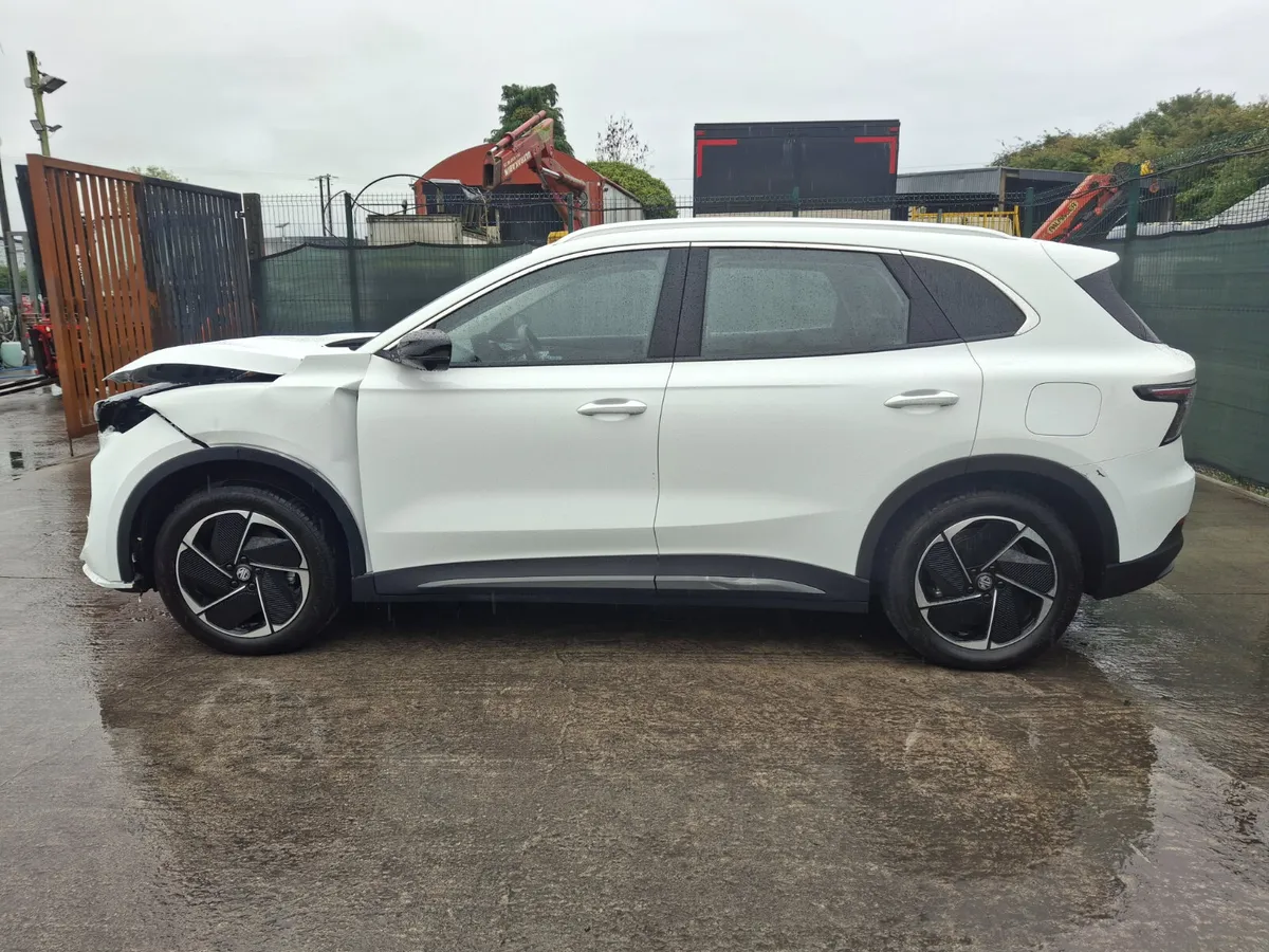 261 MGS-5 Brand new E V - Image 4