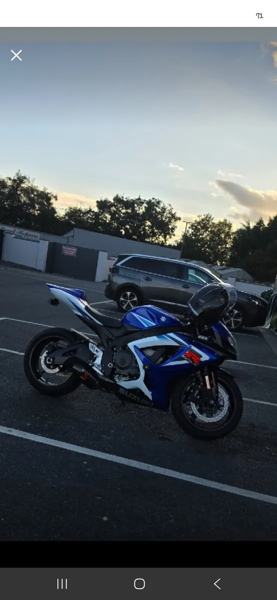 Suzuki Gsxr 750 - Image 1