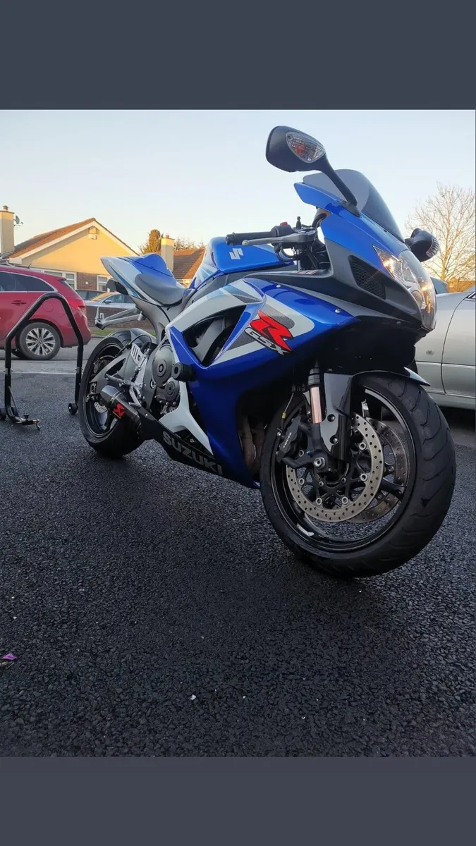 Suzuki Gsxr 750 - Image 2