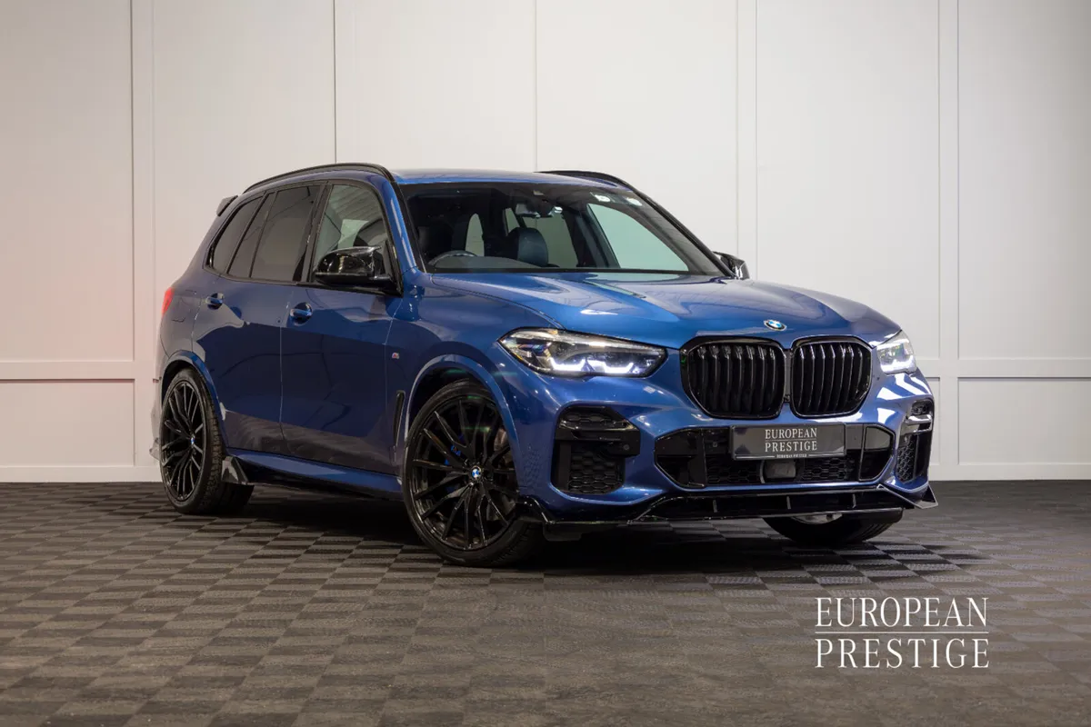 2023 BMW X5 X-Drive 30d M-Sport 2 Seat Commercial - Image 1