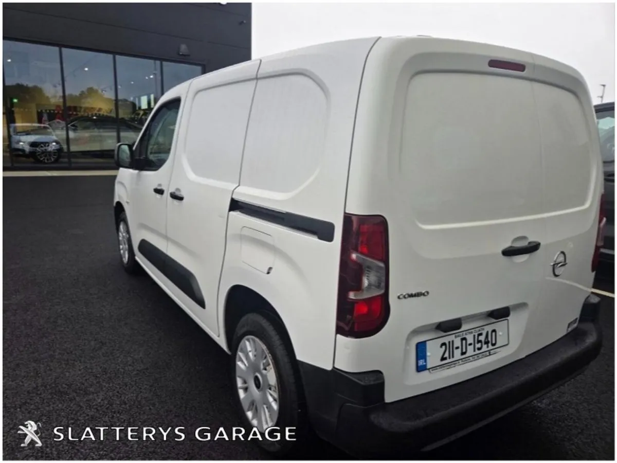 Opel Combo COMBO L1H1 1.5 Turbo - Image 4