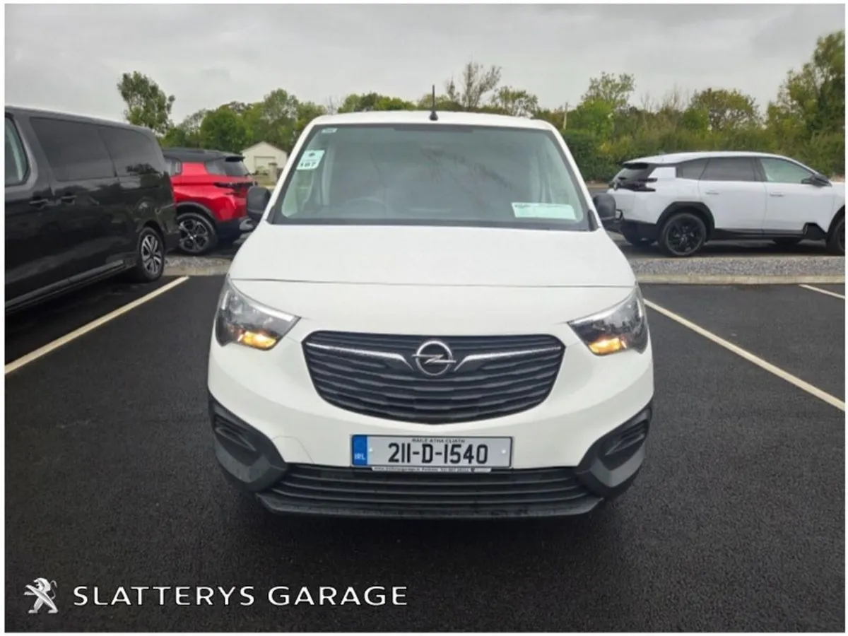 Opel Combo COMBO L1H1 1.5 Turbo - Image 2