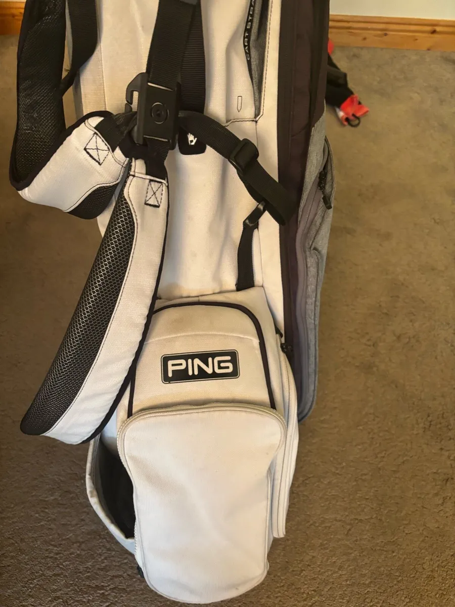 PING Reserve 254 Golf Stand/Carry Bag – White - Image 3
