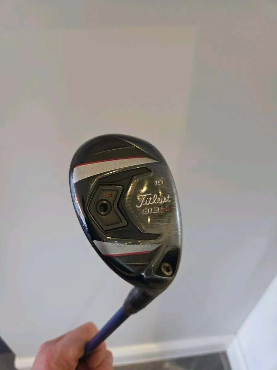 Titleist 913H Hybrid - Image 1
