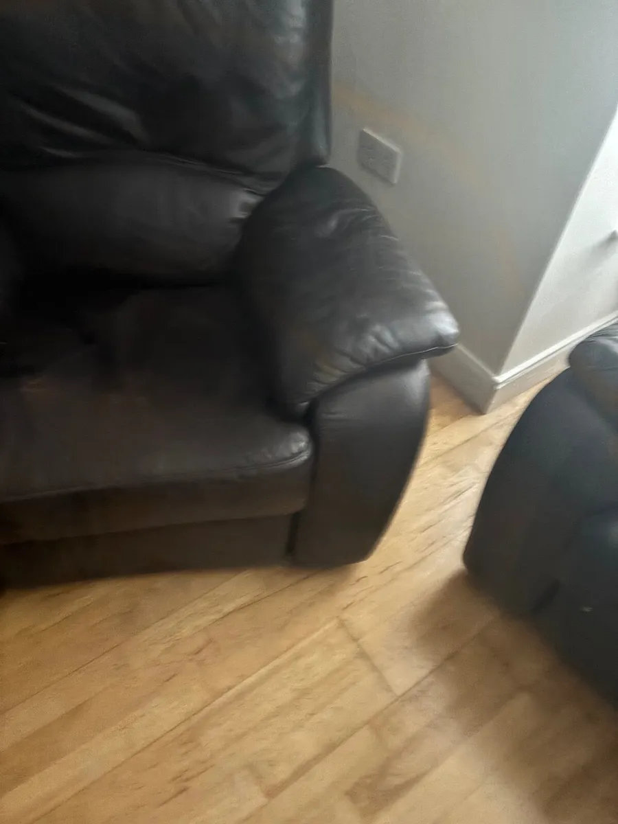 Sofa - Image 2