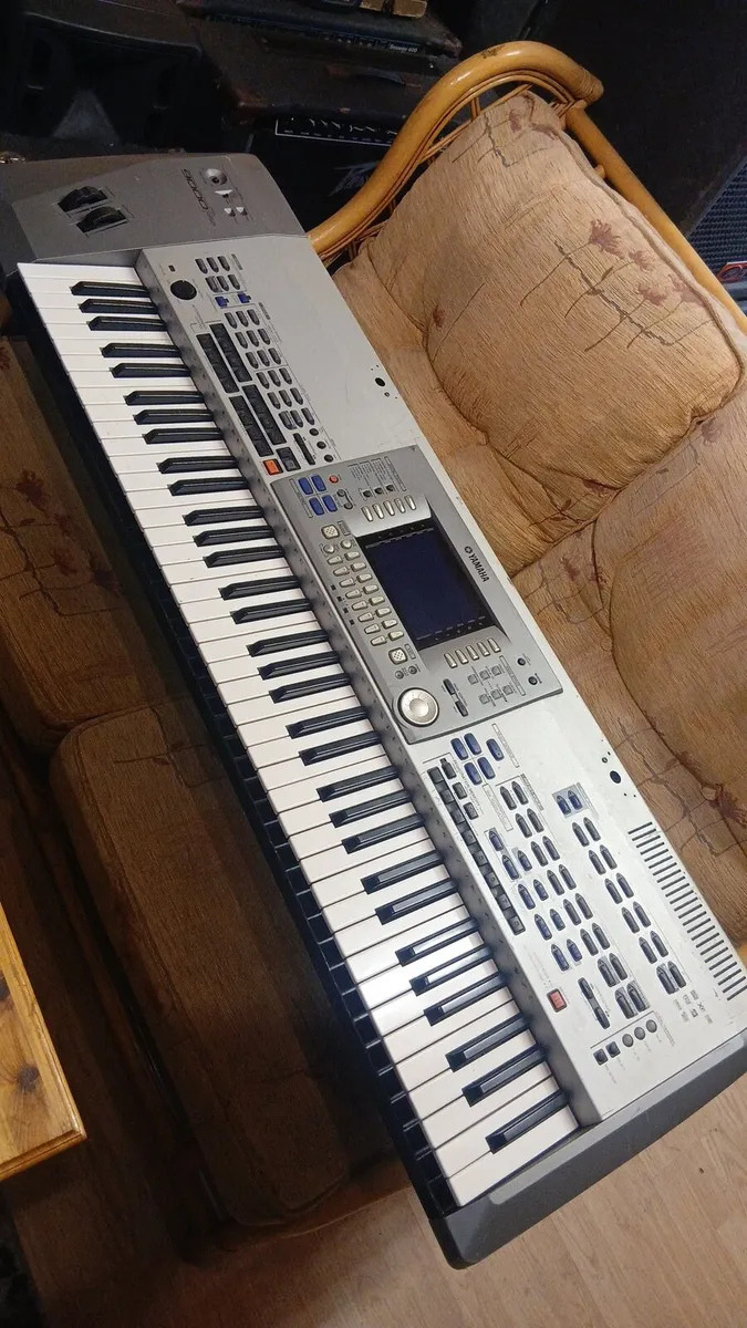 Yamaha 9000 pro