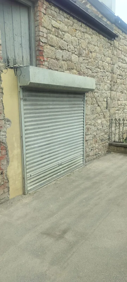 Garage roller shutter door - Image 2
