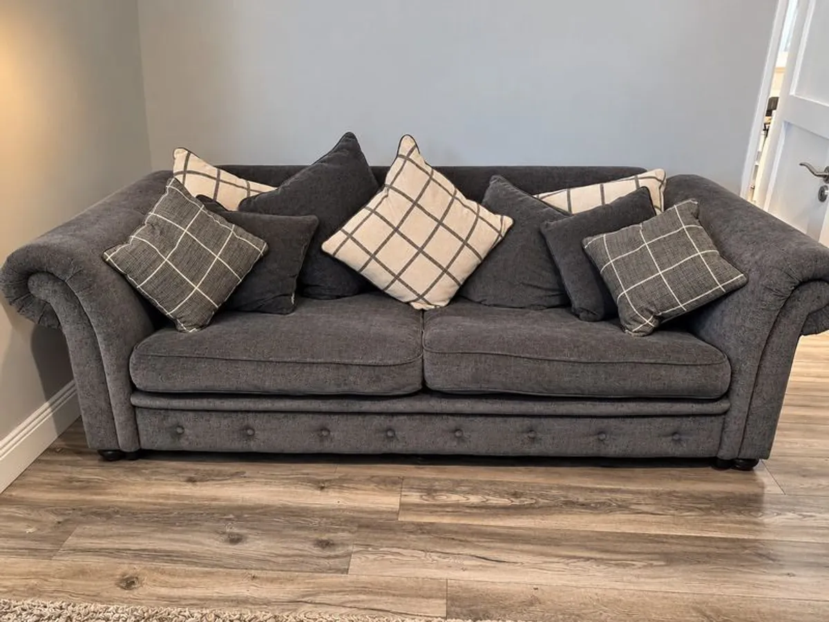 3 and 2 seater couch - Image 2