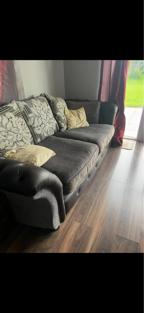 Couch - Image 1