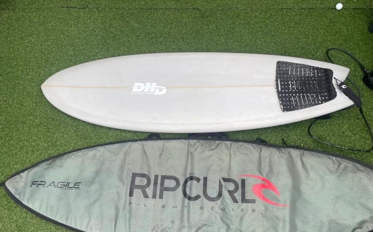 Twin fin Surfboard-DHD - Image 1
