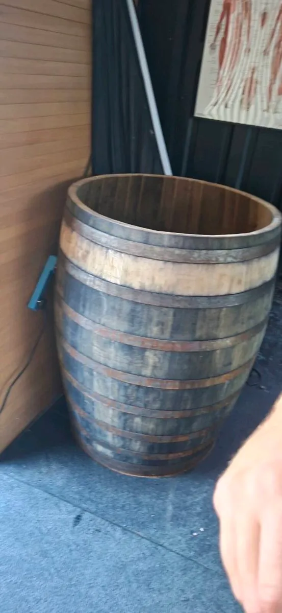 whiskey barrel ice bath + chiller - Image 1