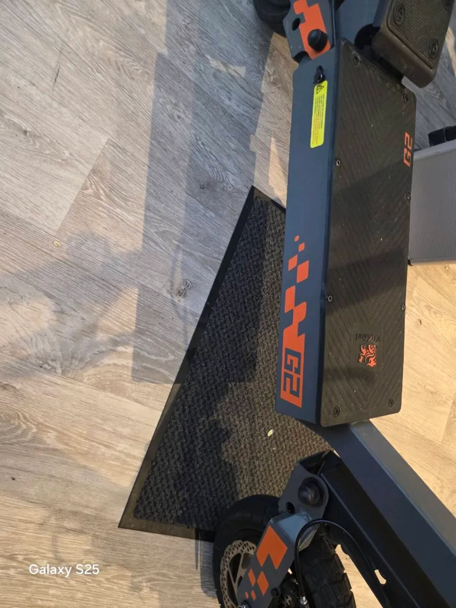 Electric Scooter - Image 2