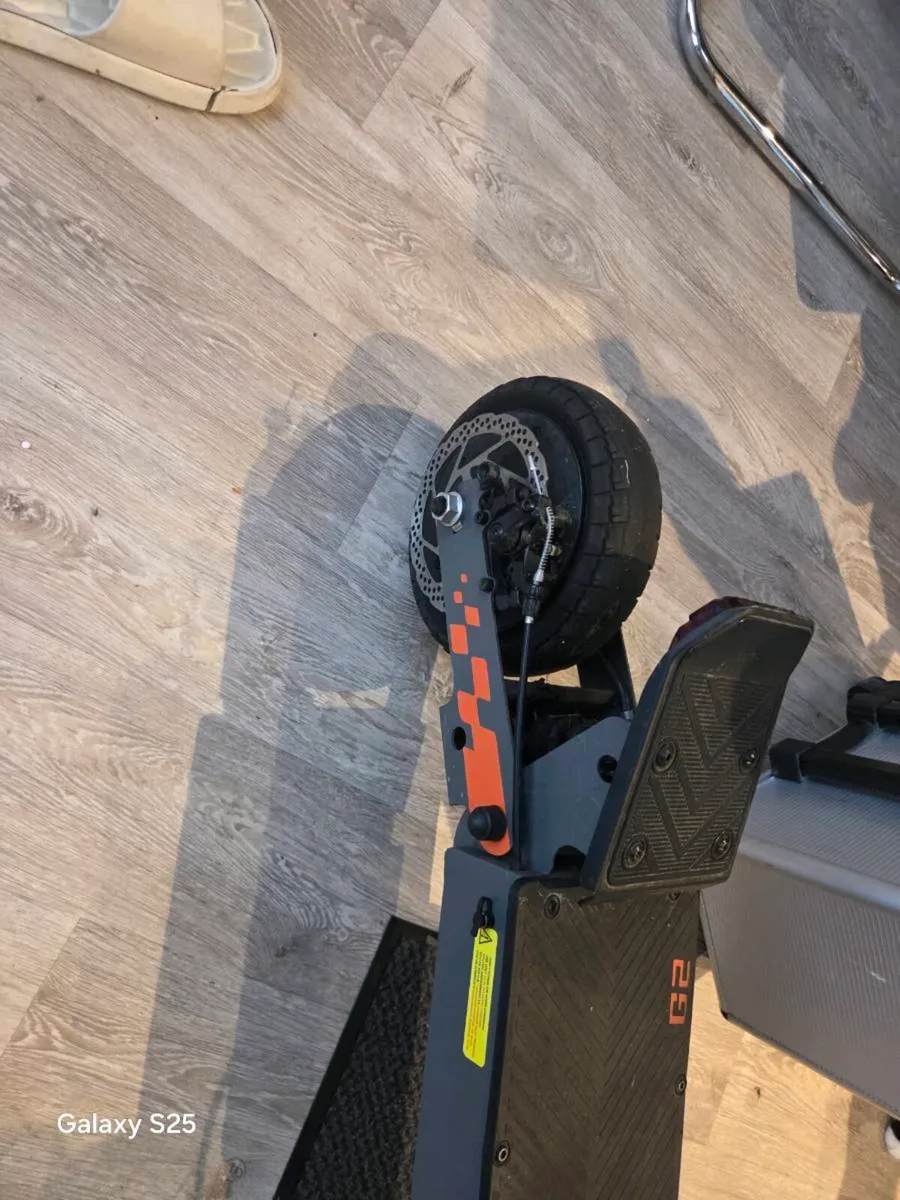 Electric Scooter - Image 3