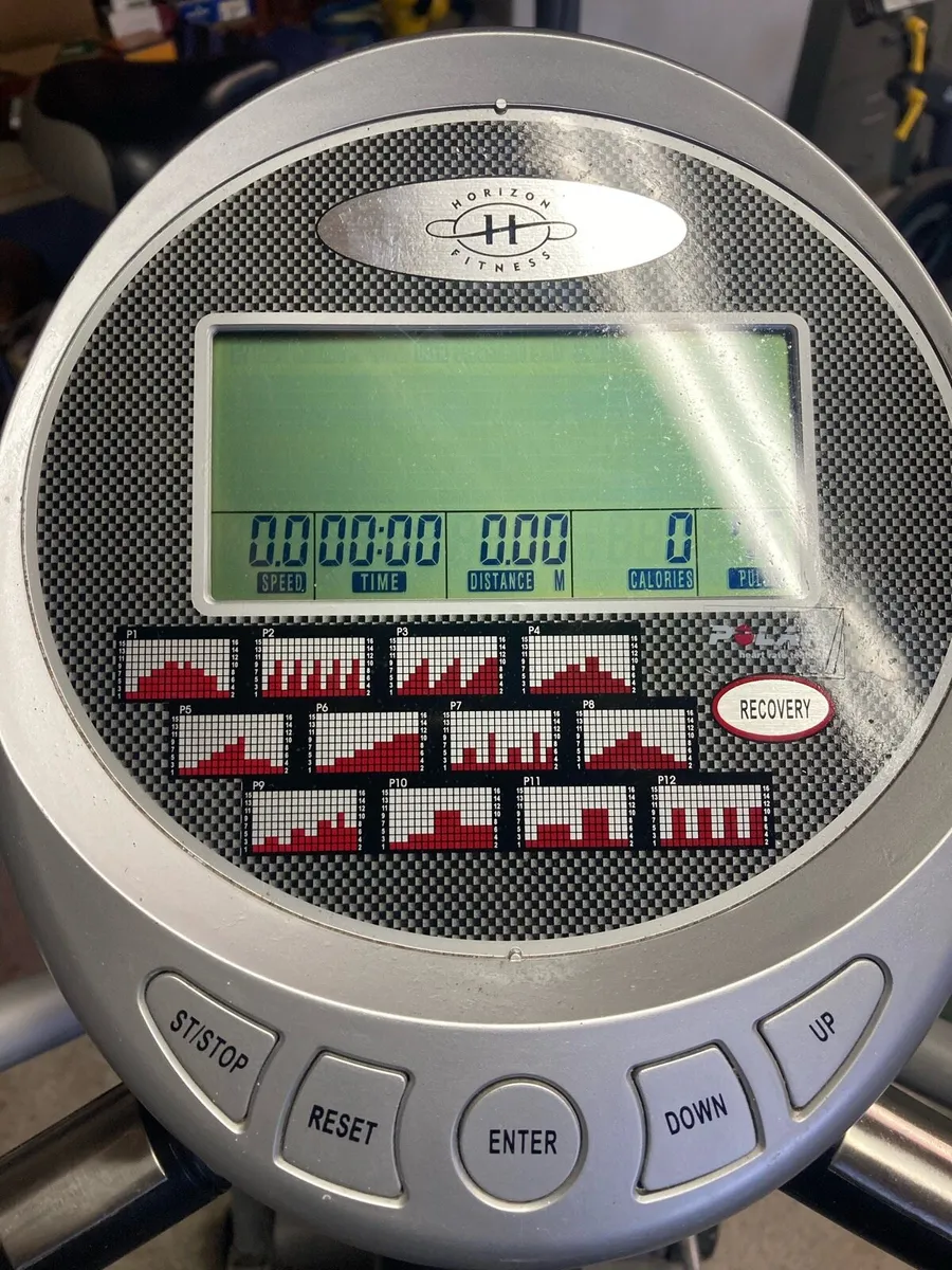 Elliptical Cross Trainer - Image 3