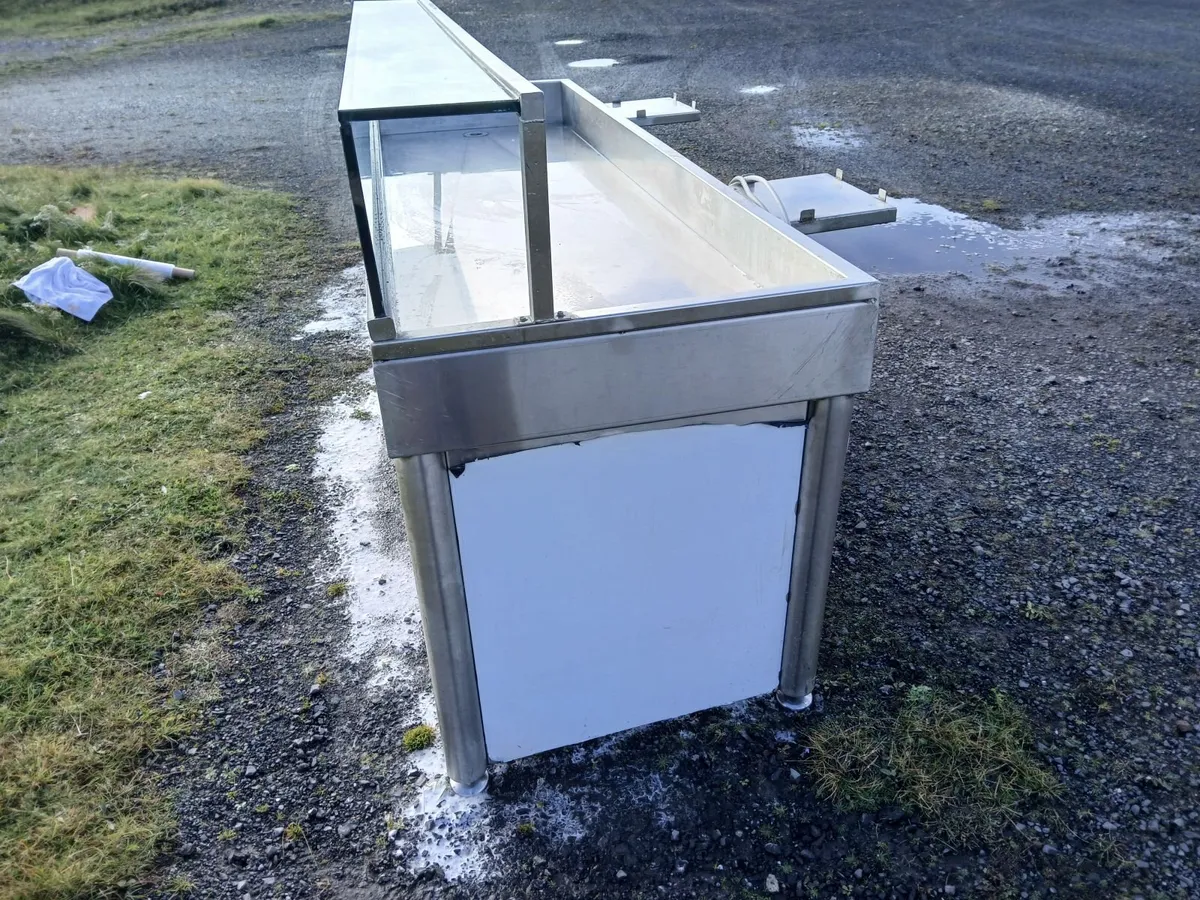 Stainless steel fish display cabbinet delivered - Image 2
