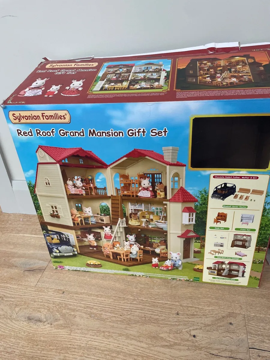 Toys - Sylvanian Families - Image 1