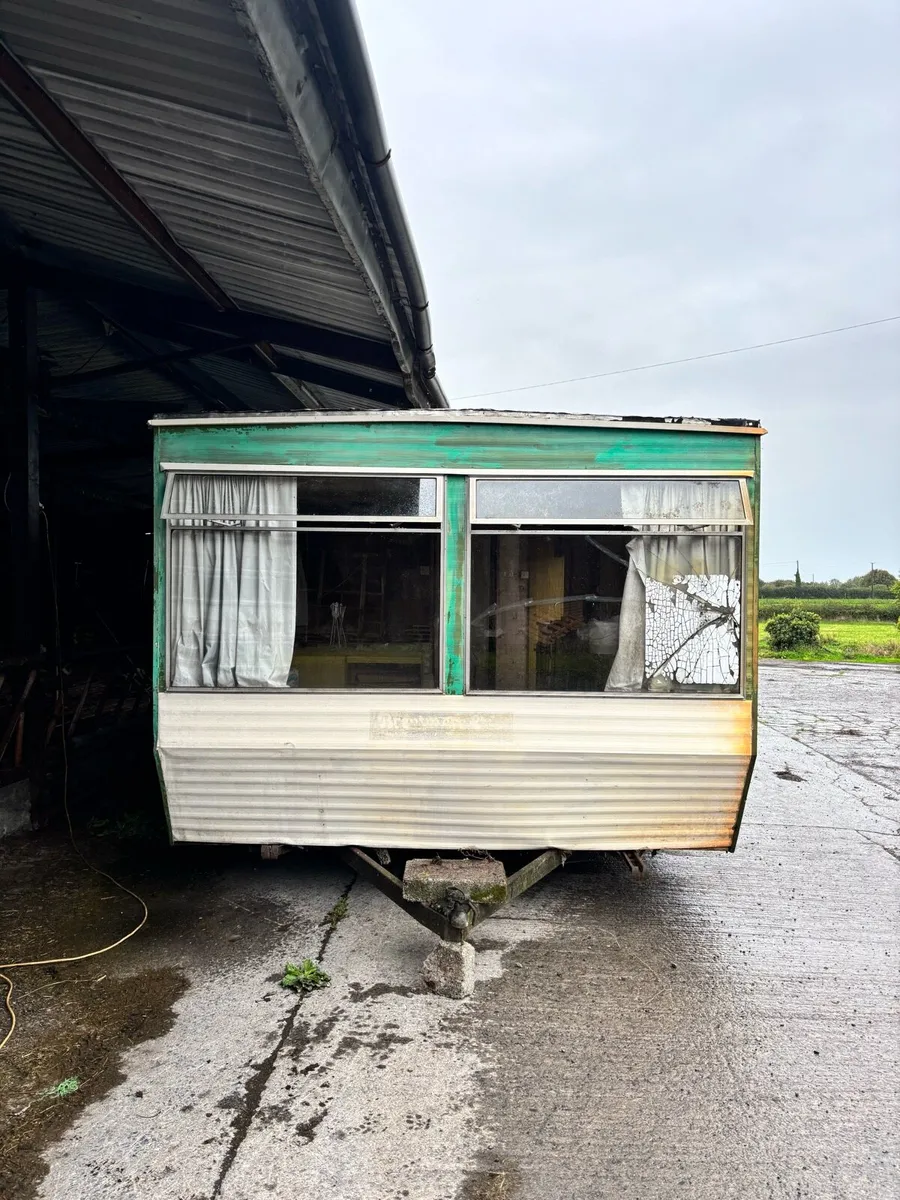 Mobile Home - Image 3
