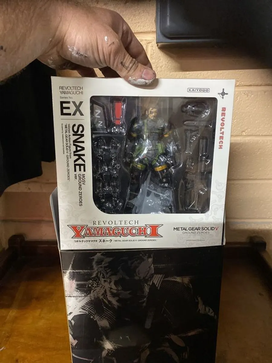 Metal Gear Solid V: Ground Zeroes Premium Package Xbox 360 Japan Import - MINT/SEALED CONTENTS - Image 4