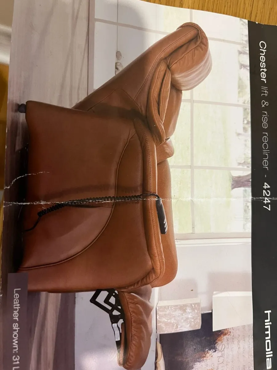 Recliner Chair - Image 2