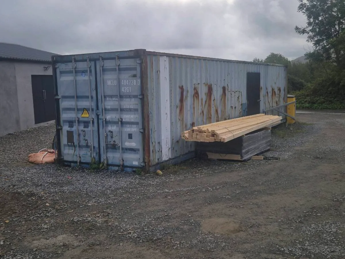 40ft Container - Image 1