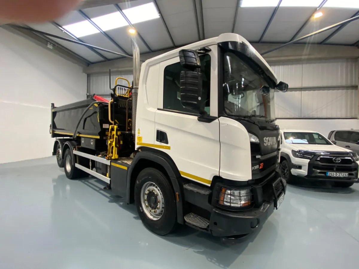 2021 Scania P320 XT 6x2 Grab - Image 3