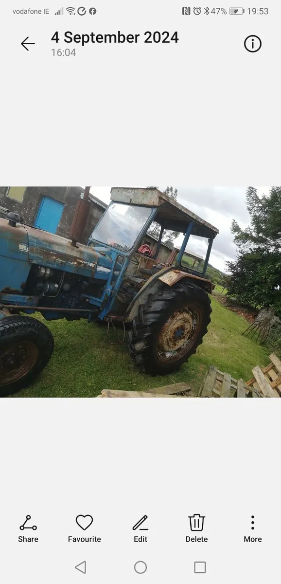 Ford 4000 tractor - Image 2