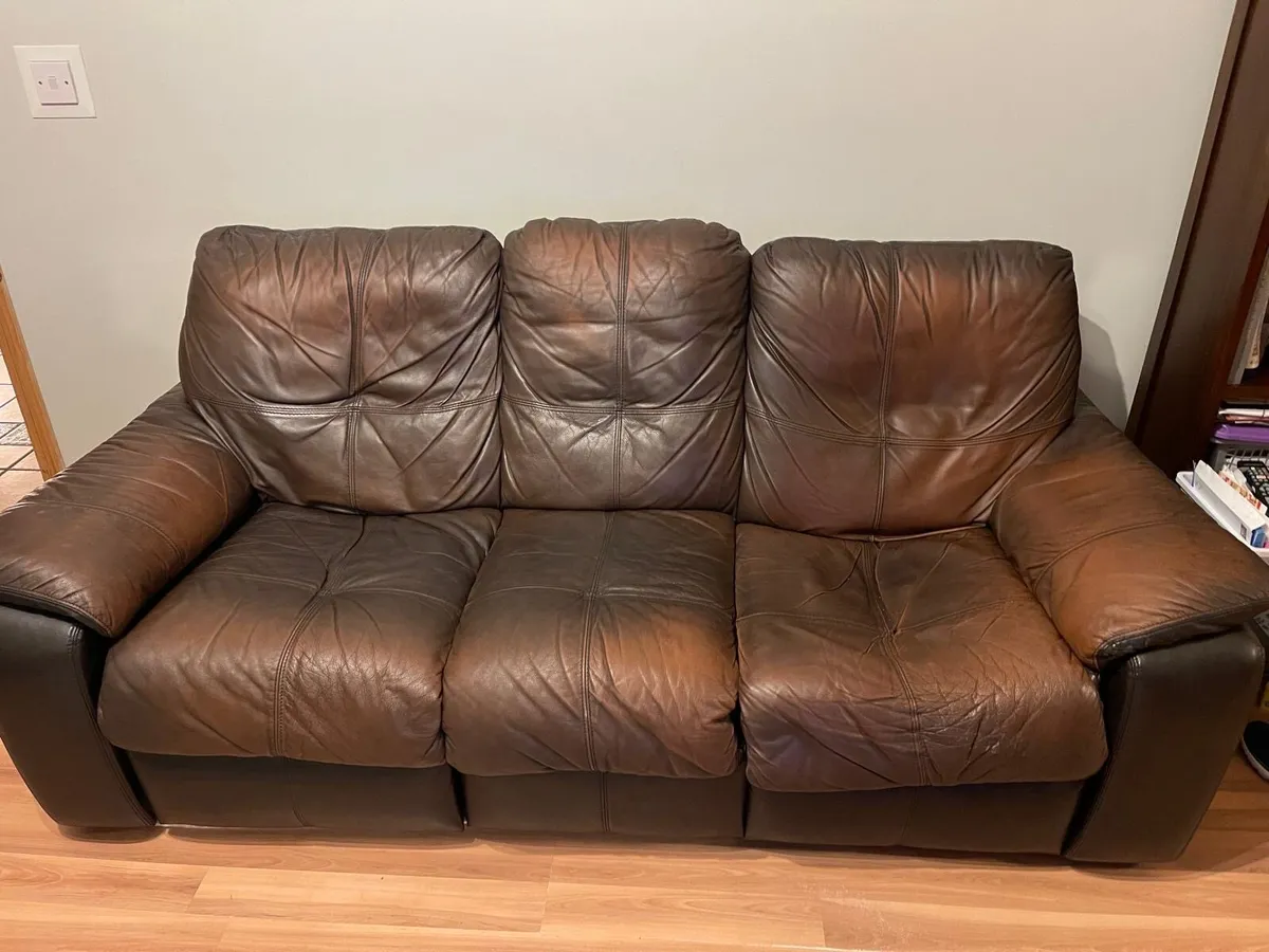 Leather reclining sofa set - Image 1