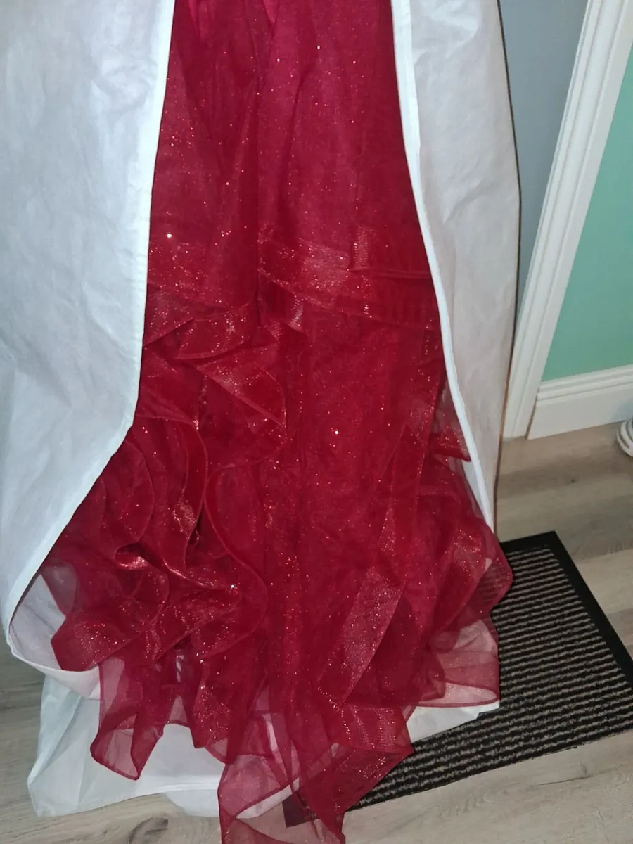 Grad dress - Image 3