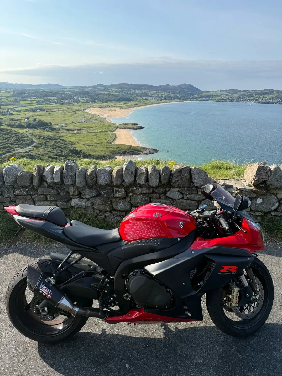 2015 Suzuki GSX-R1000 - Image 1
