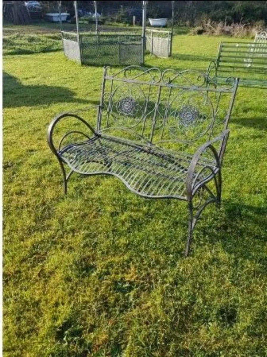 Bench 4 – Ornate – D3743 - Image 1