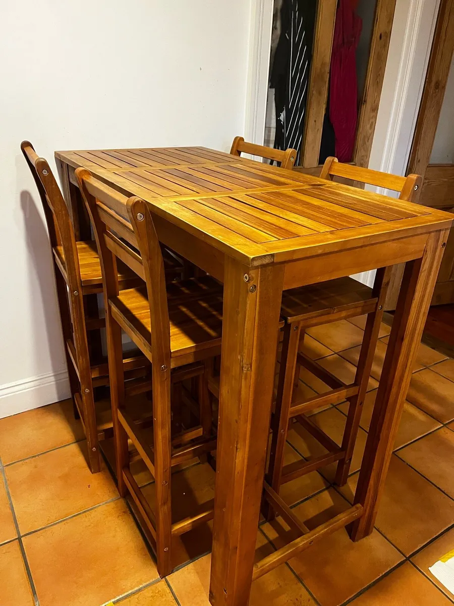 High table and stools - Image 1