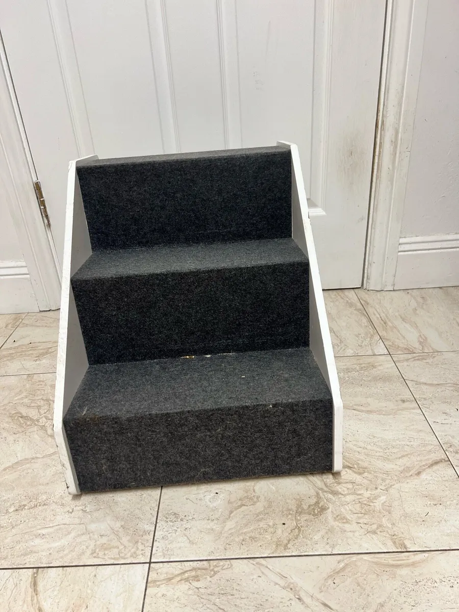 Trixie foldable dog steps - Image 2