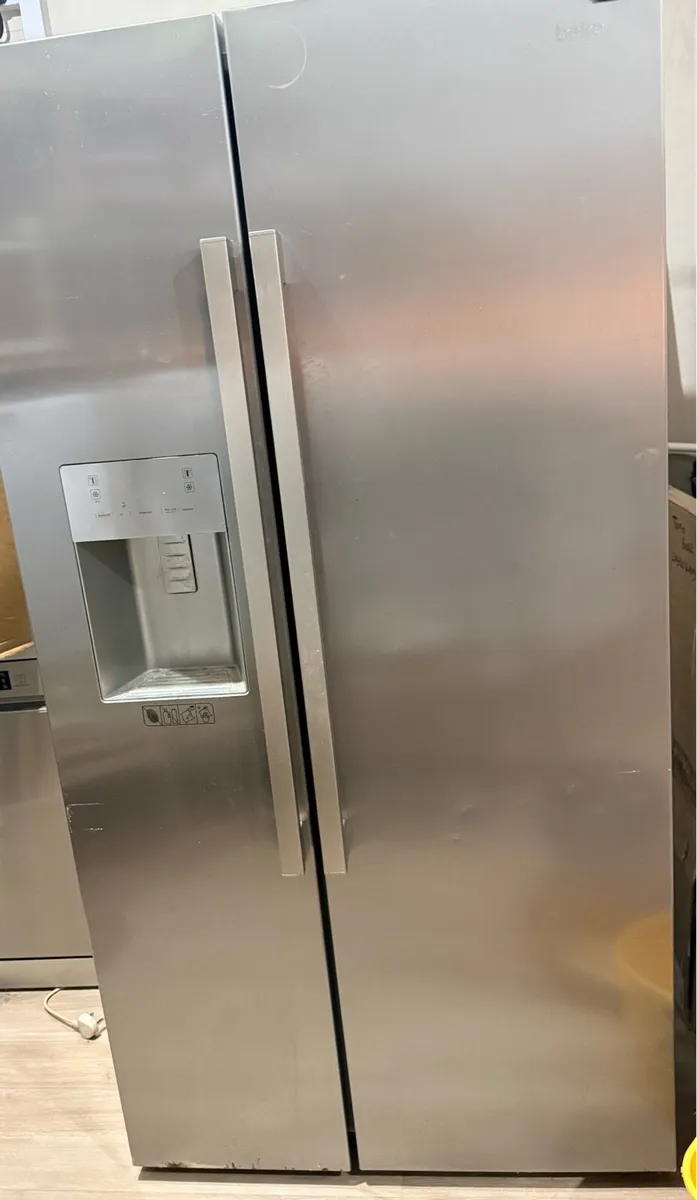 Fridge freezer