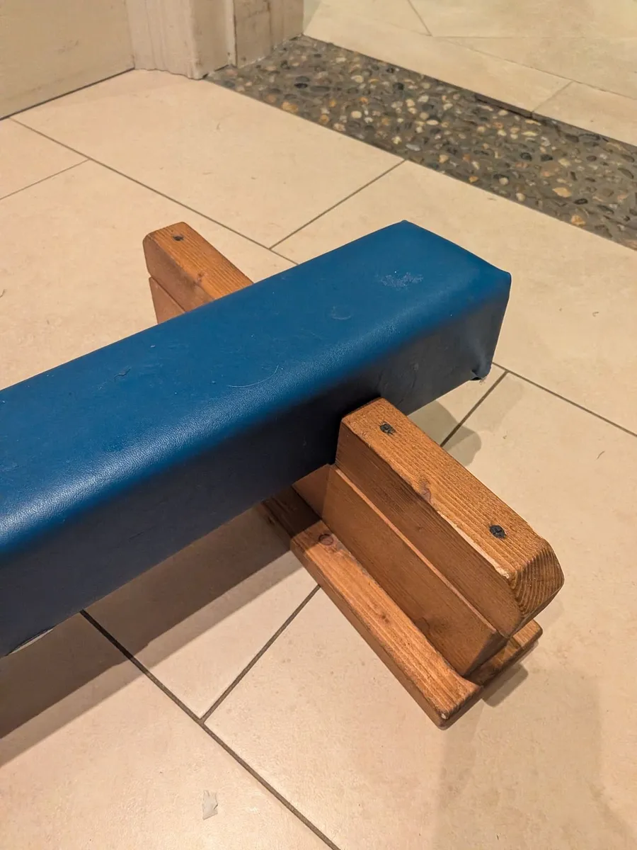 Gymnastic beam - Image 2