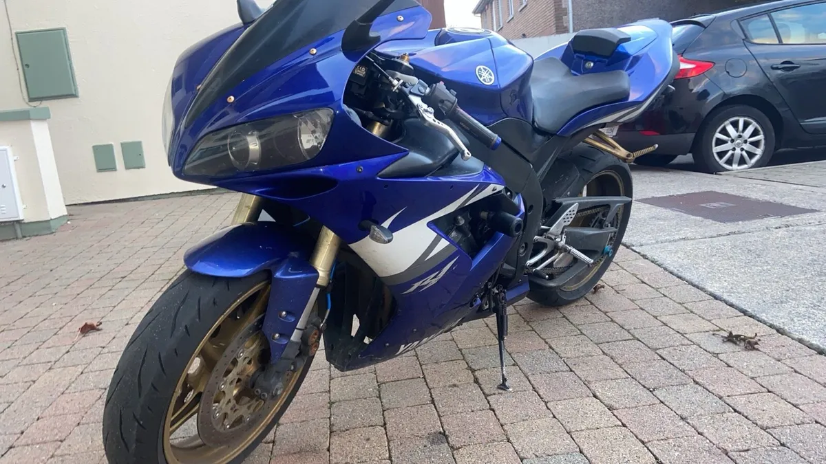 Yamaha R1- ono - Image 1