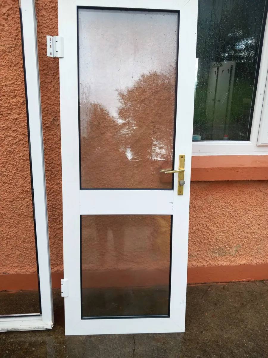 Alluminium door and frame - Image 4