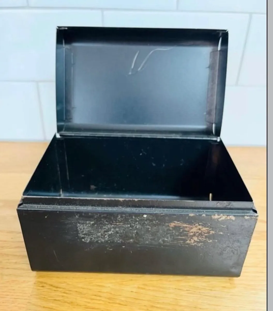 Strong box - Image 3