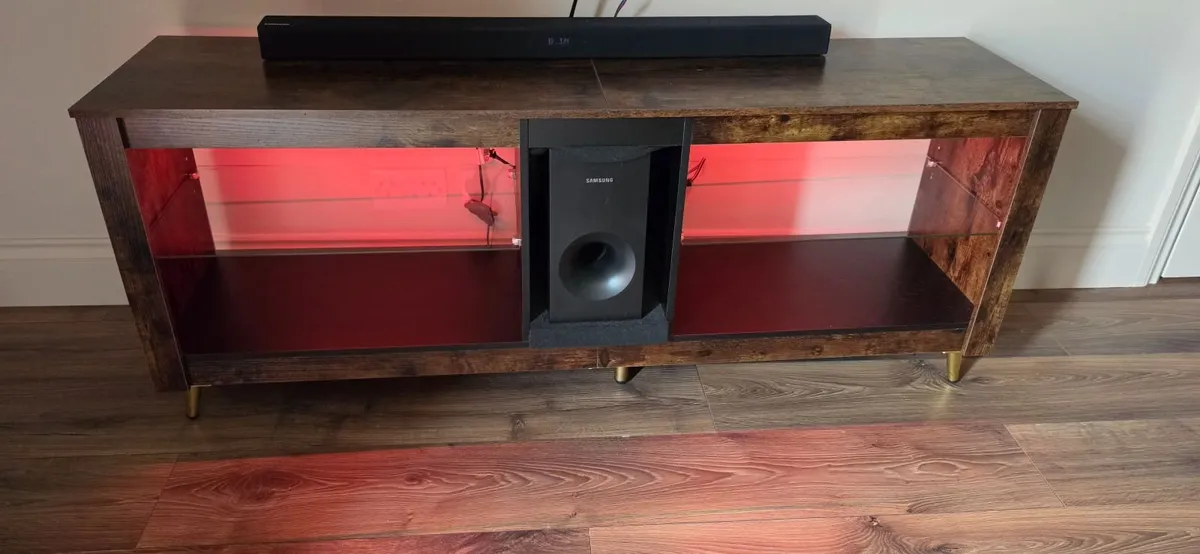 Tv unit - Image 1