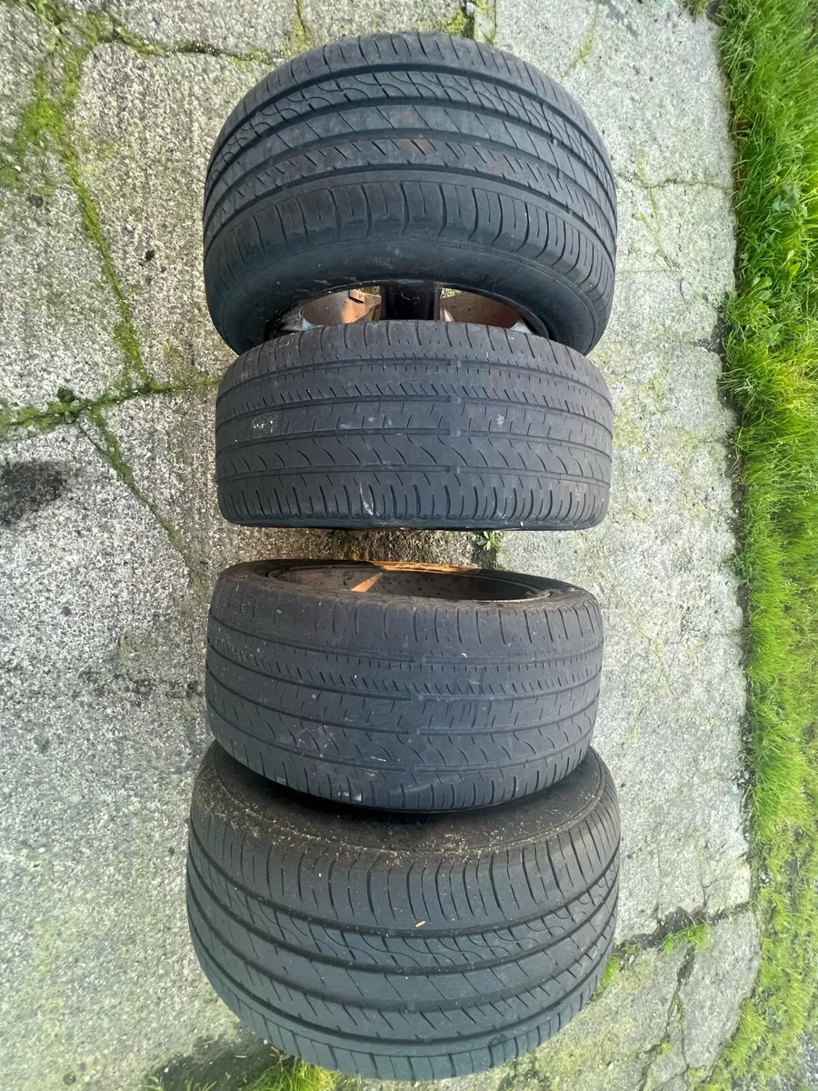 17” VW alloy wheels - Image 2