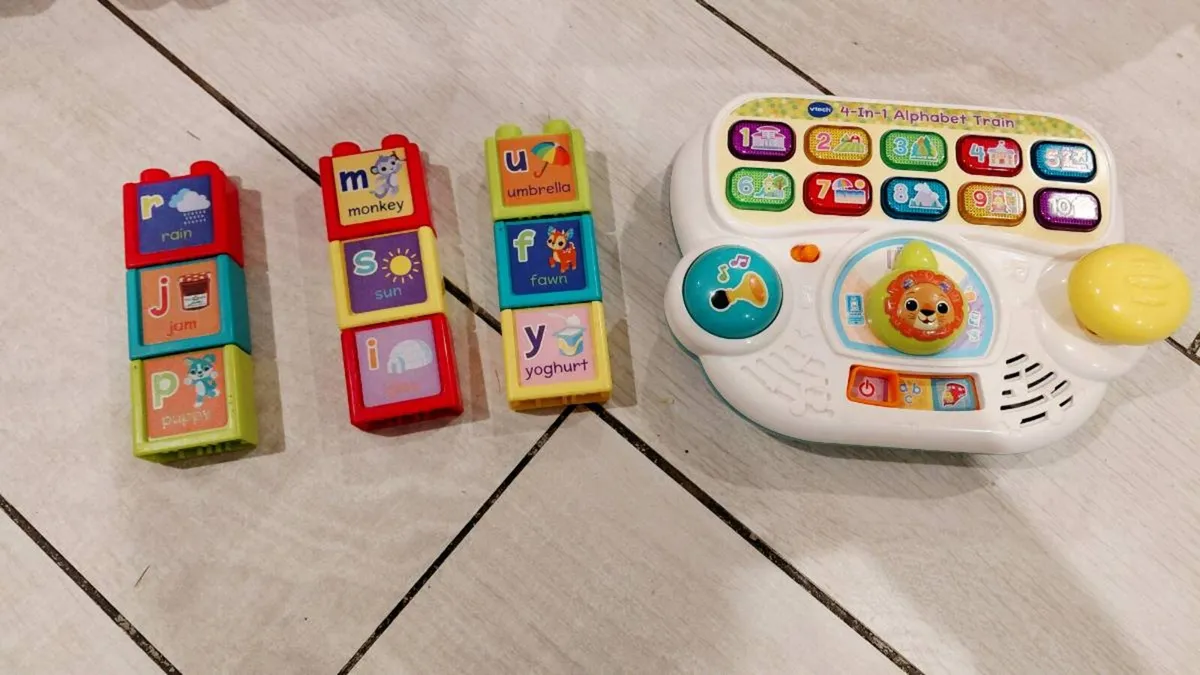 Vtech 4in1 alphabet train - Image 2