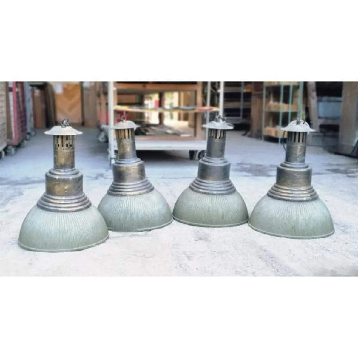 Set Of 4 Vintage Style Industrial Pendant Lights K - Image 1