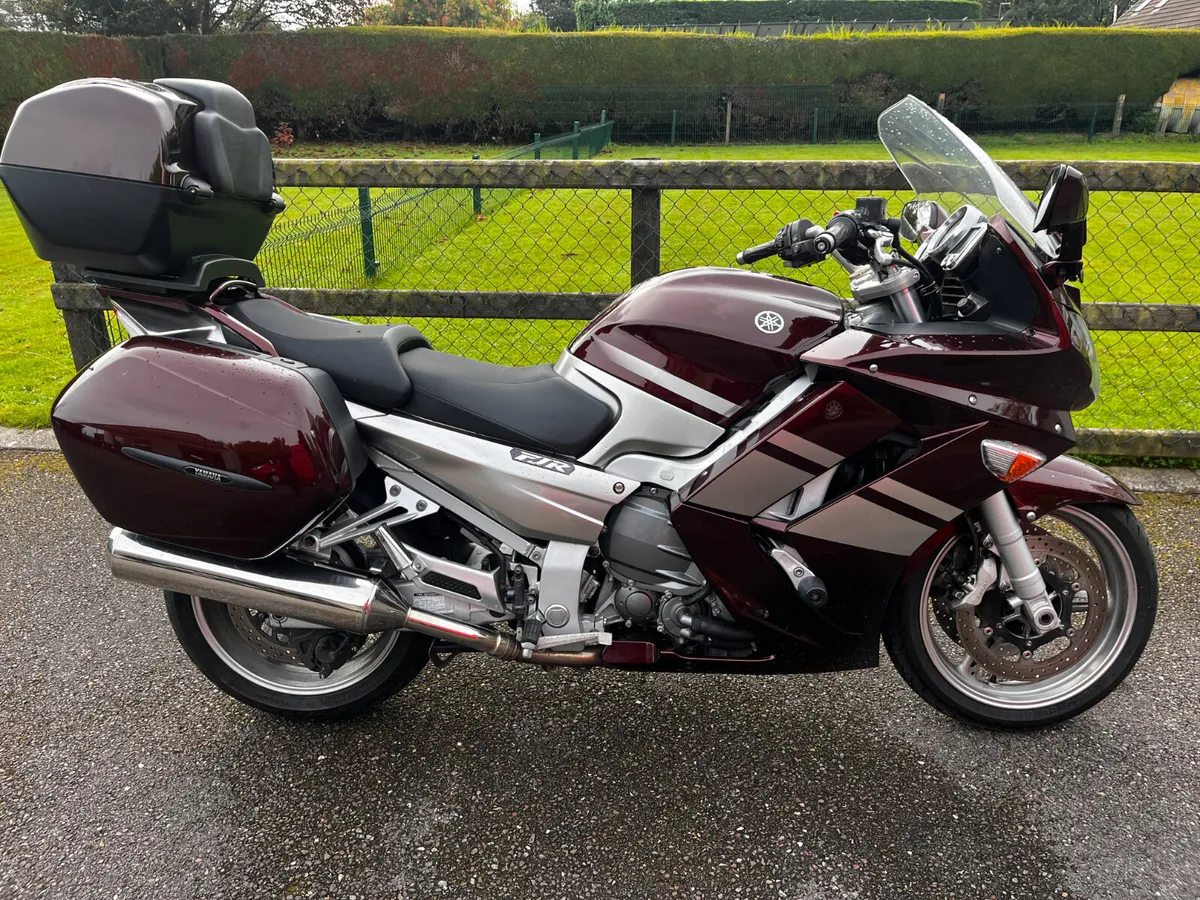 2010 YAMAHA FJR 1300 Automatic - Image 1