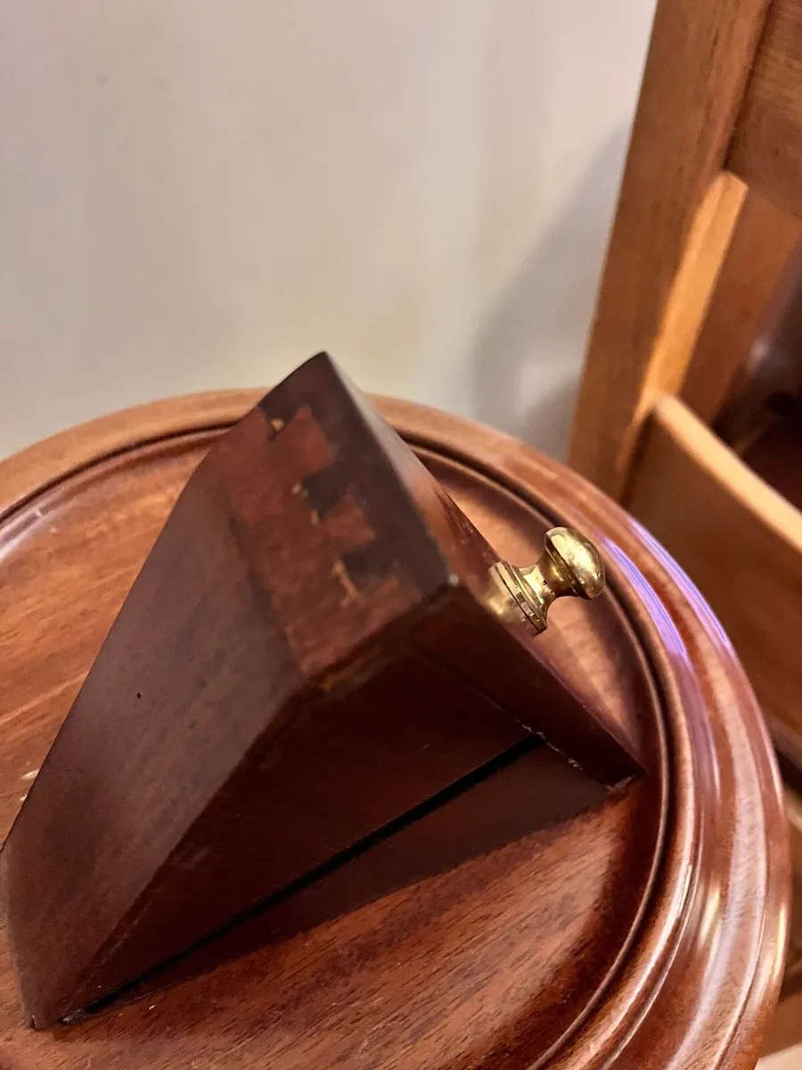 Antique Georgian Style Mahogany Plant Stand - Image 2