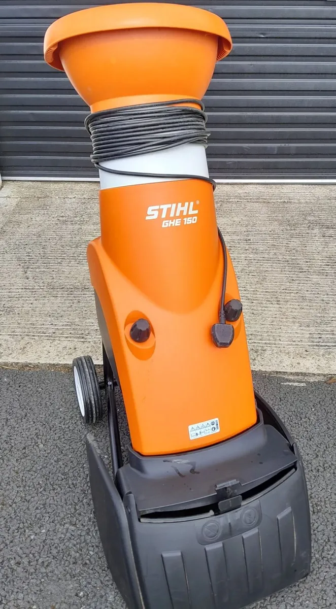Garden chipper/shredder - Image 1