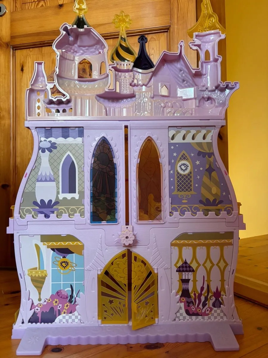 My Little Pony castle player - Image 2