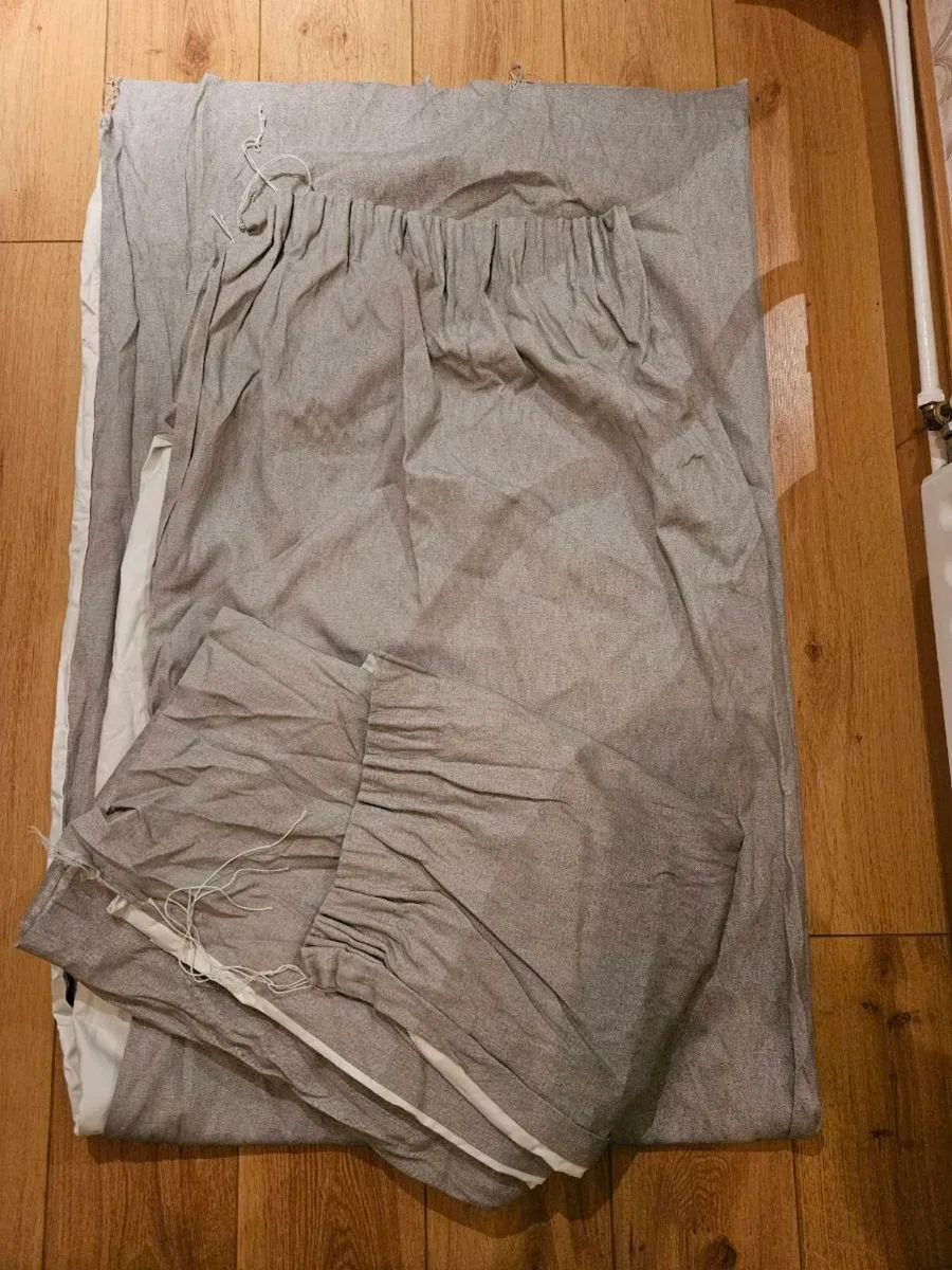 Grey blackout curtains - Image 1