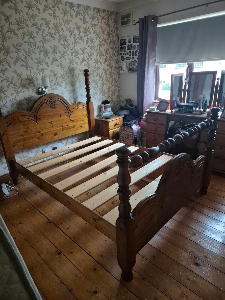 Double bed - Image 2