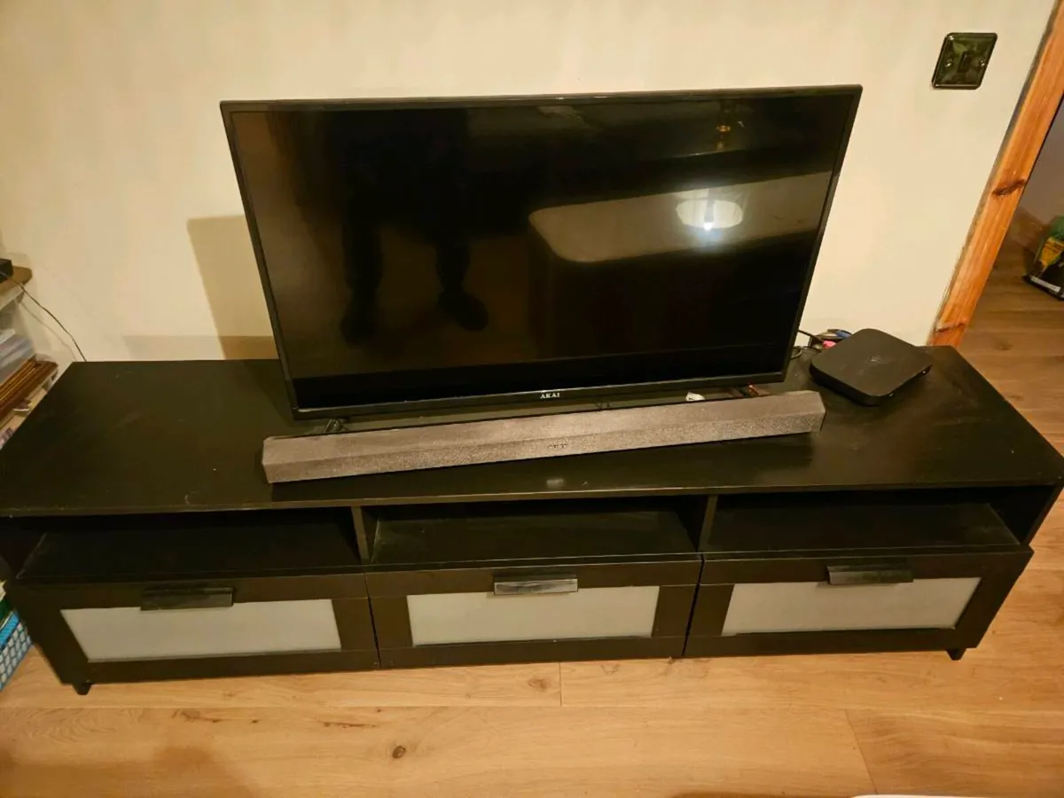 IKEA tv stand - Image 4